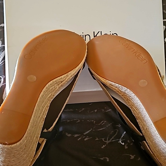 Calvin Klein Shoes - Picture 5 of 6